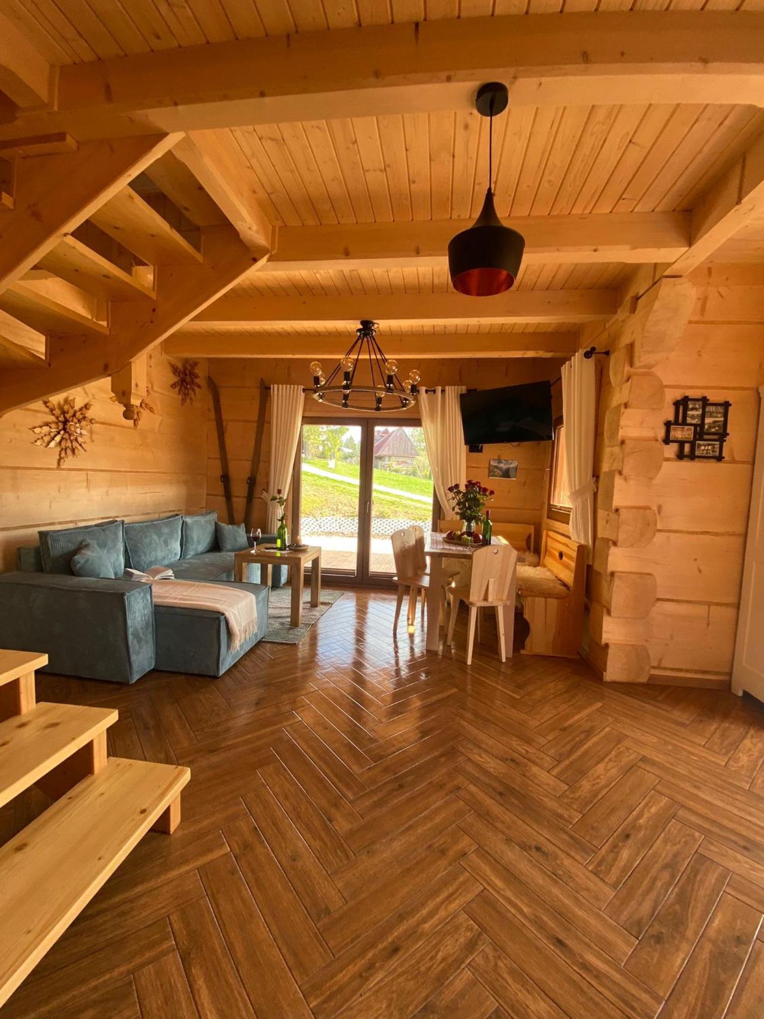 Malowany Domek W Gorach Ciche  Extérieur photo