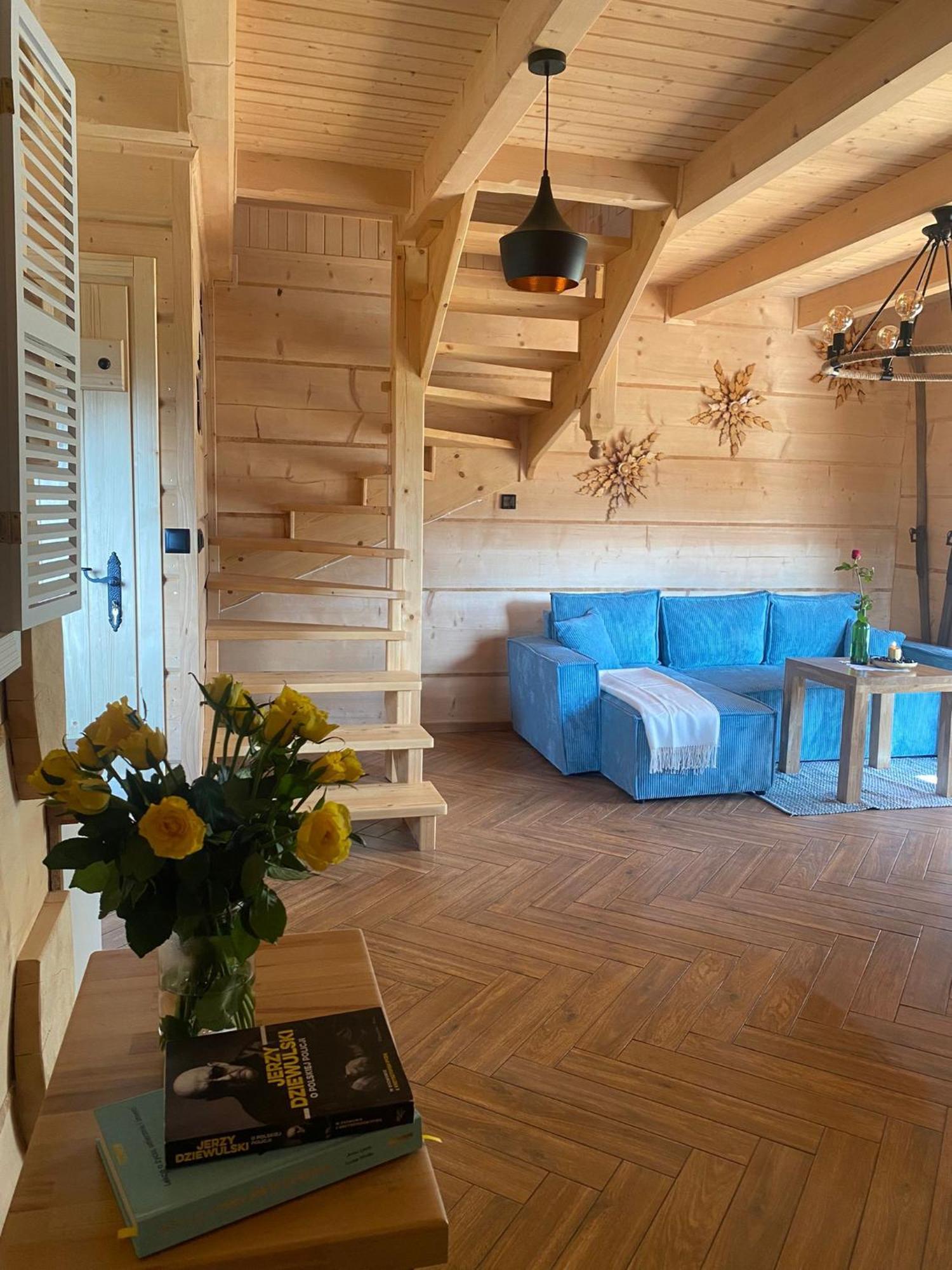 Malowany Domek W Gorach Ciche  Extérieur photo